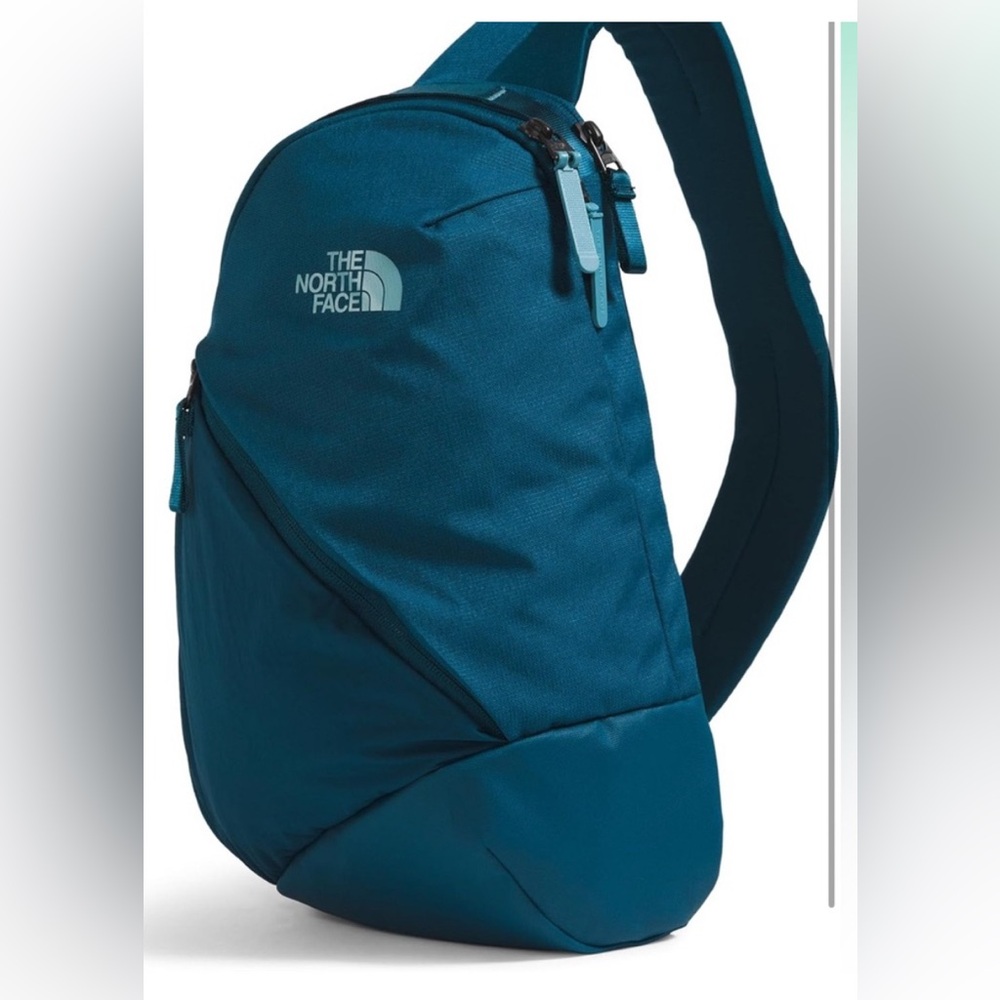 NWT The North Face Isabella Sling Bag in Midnight Petrol (Turquoise)
